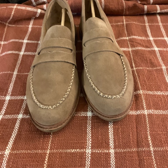 Beige Kelsi Dagger cow suede loafers - Picture 2 of 5
